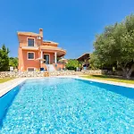 فيلة Ilios Kefalonia