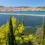 فيلة Ilios Kefalonia