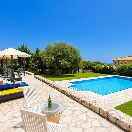 Ilios Kefalonia ヴィラ スヴォロナータ